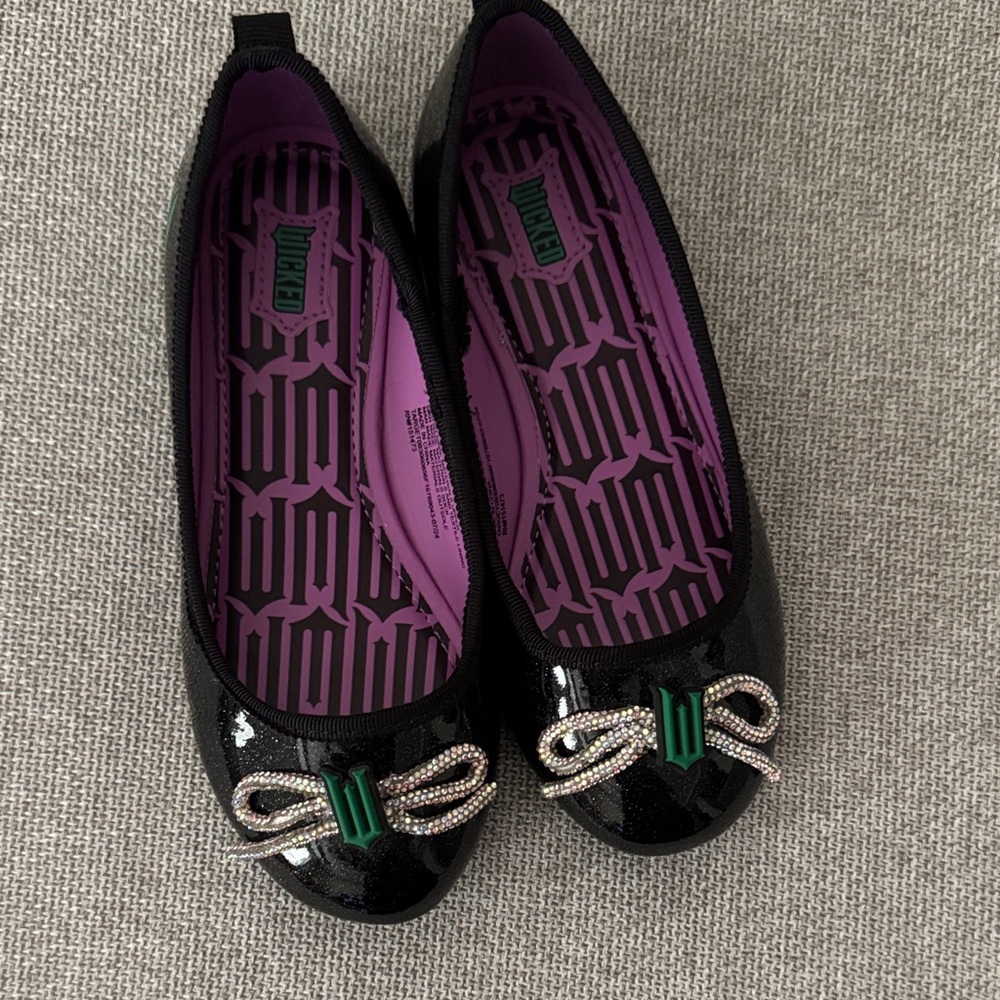 Black and Green Little Girl's Flats